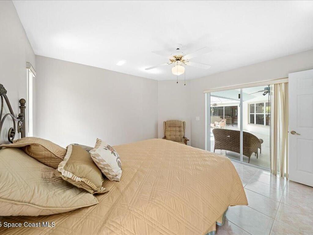 7965 93rd Avenue, Vero Beach, FL 32967