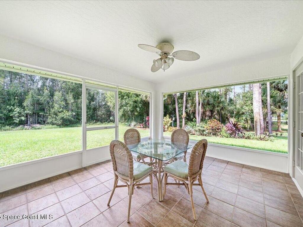 7965 93rd Avenue, Vero Beach, FL 32967