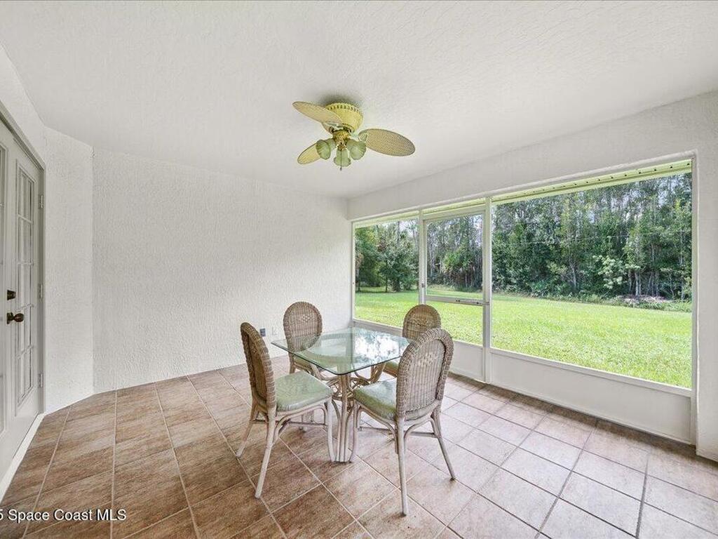 7965 93rd Avenue, Vero Beach, FL 32967