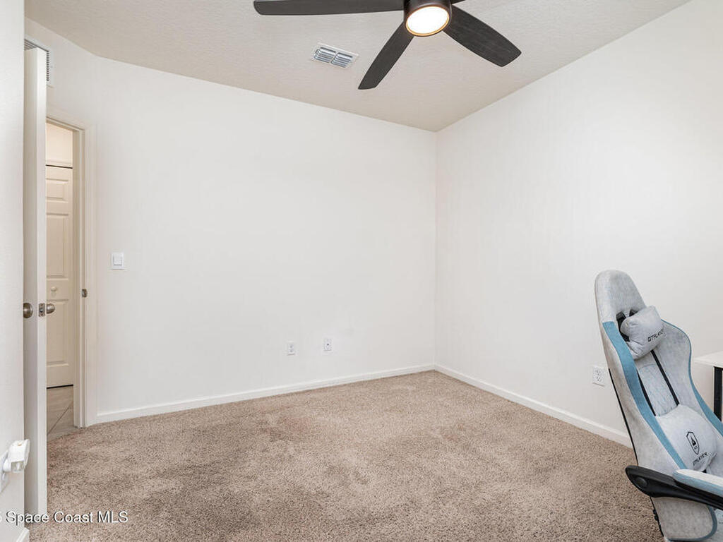 943 Remington Green Drive, Palm Bay, FL 32909