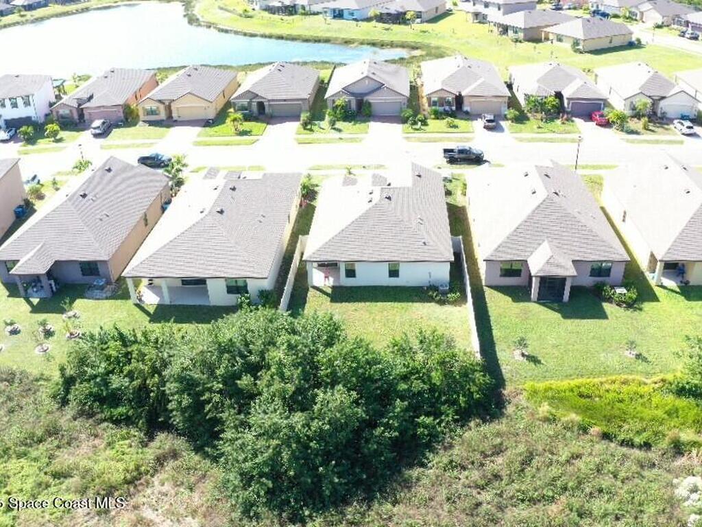 943 Remington Green Drive, Palm Bay, FL 32909