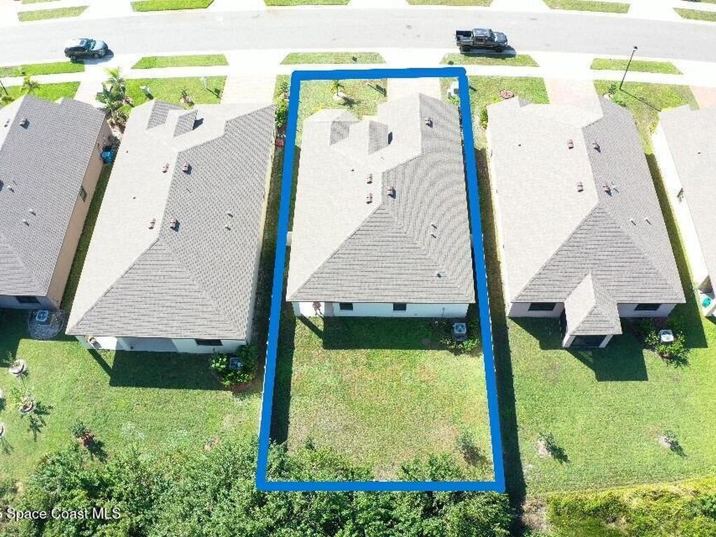 943 Remington Green Drive, Palm Bay, FL 32909
