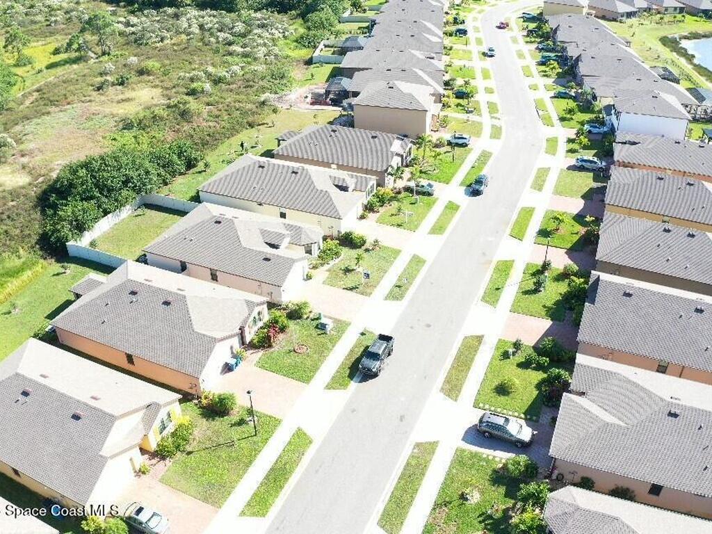 943 Remington Green Drive, Palm Bay, FL 32909