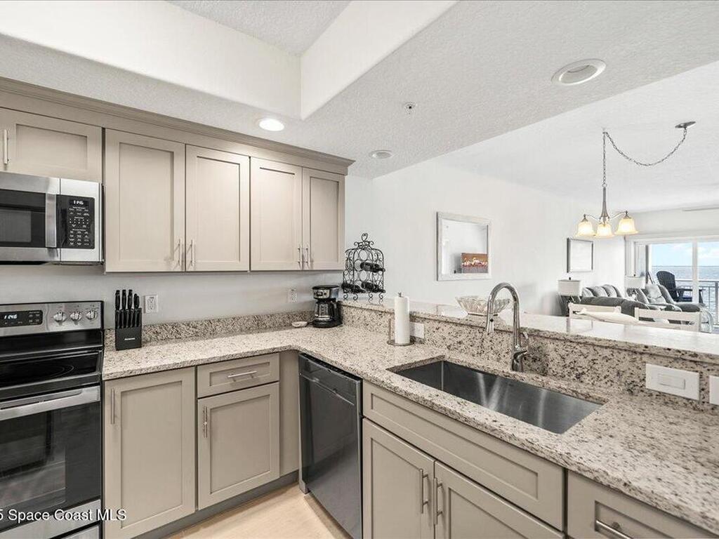 1805 Riverside Drive, Titusville, FL 32780