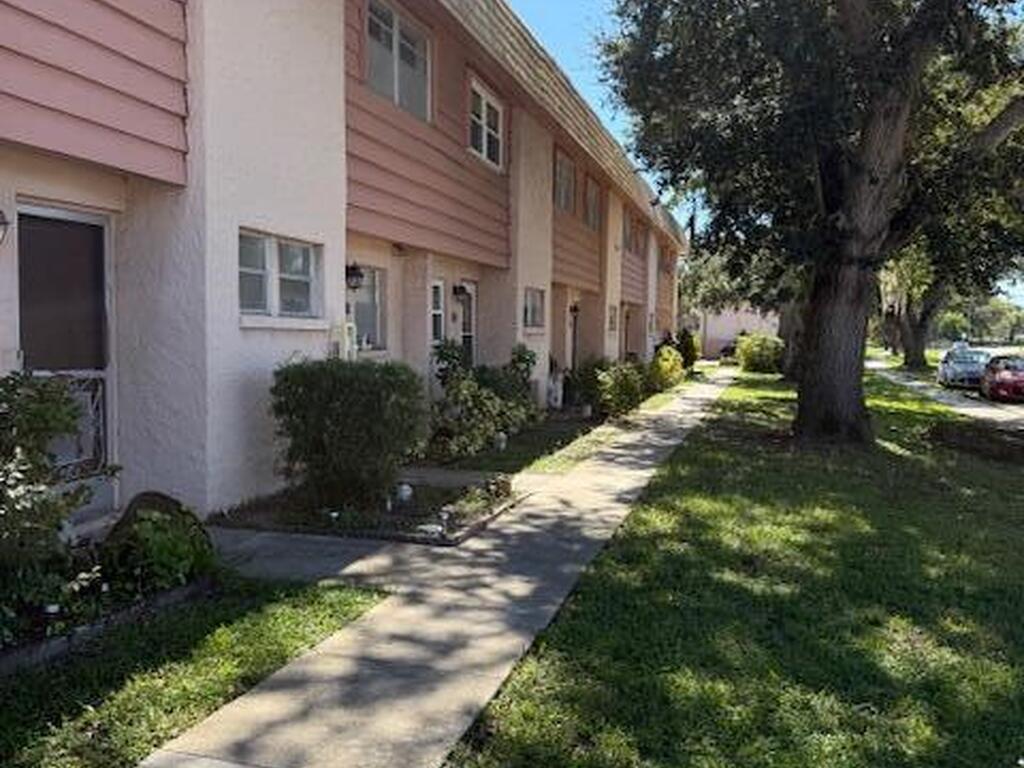 2511 Country Club Drive, Titusville, FL 32780