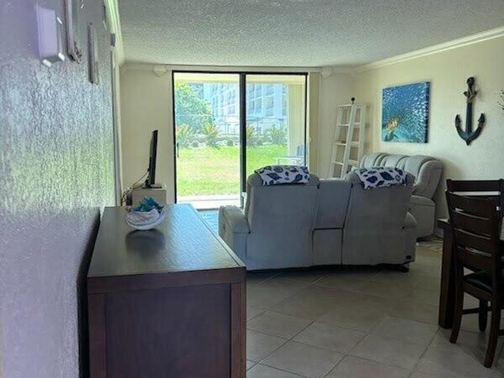 1830 N Atlantic Avenue, Cocoa Beach, FL 32931