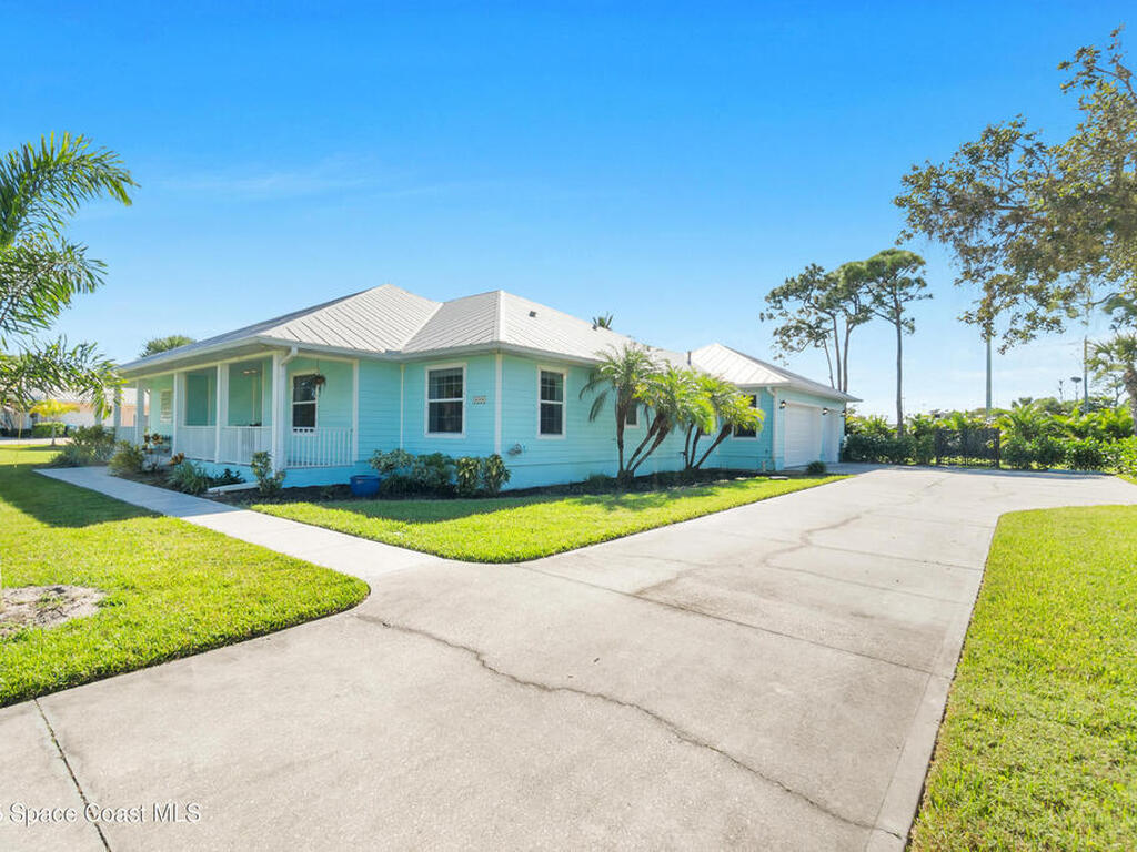 3455 Coquina Terrace, Malabar, FL 32950