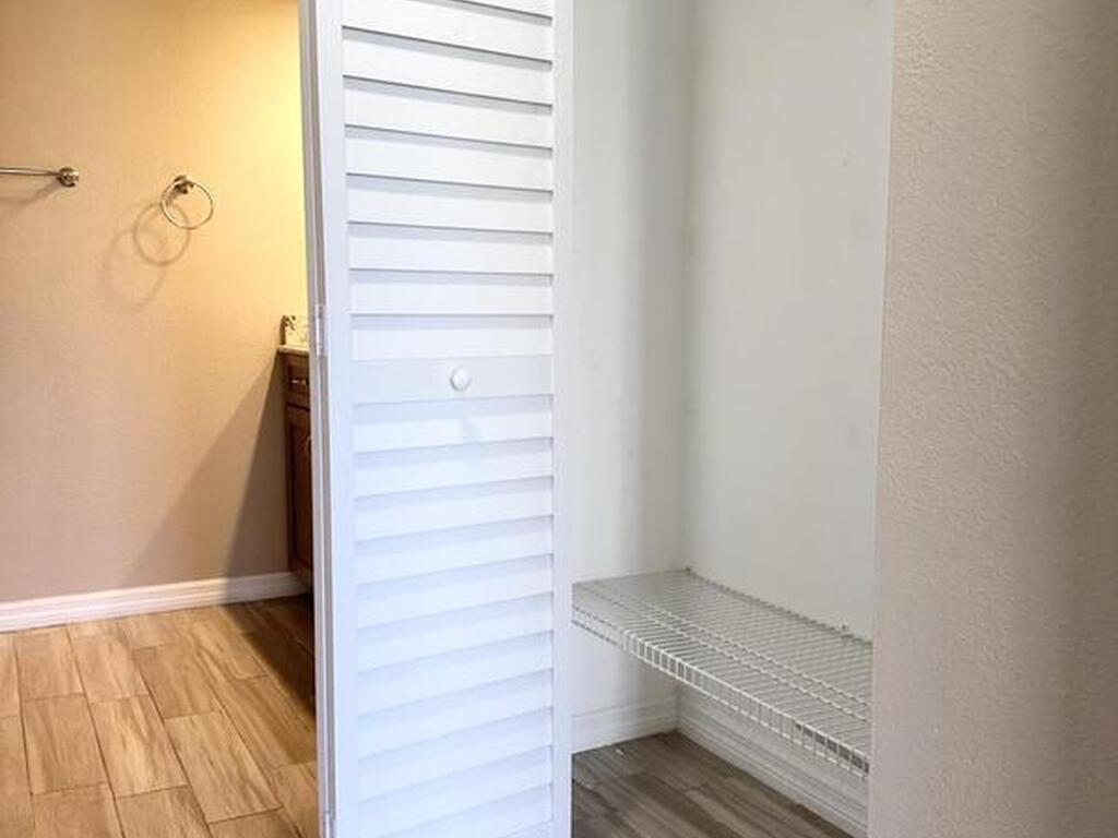 850 N Atlantic Avenue, Cocoa Beach, FL 32931