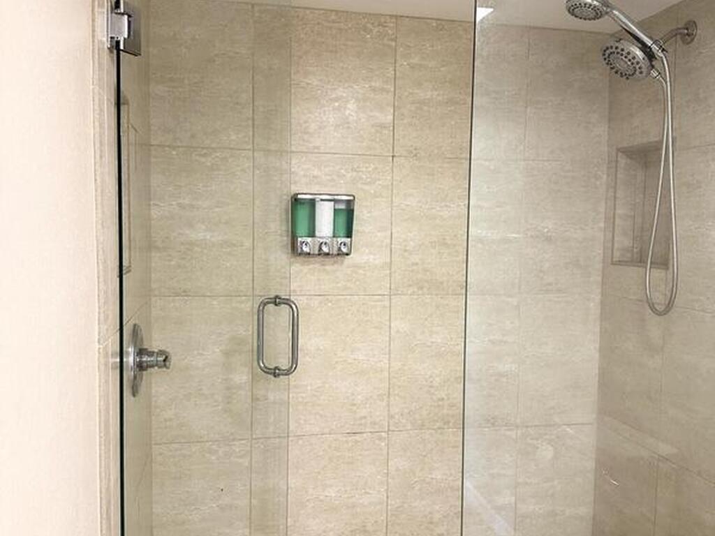 850 N Atlantic Avenue, Cocoa Beach, FL 32931