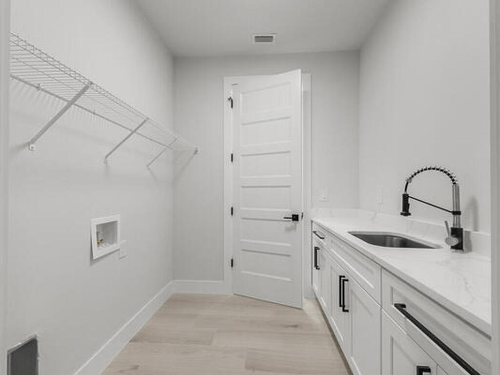 4721 Blossom Ridg Place, Grant-Valkaria, FL 32949