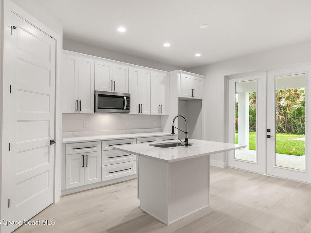 4721 Blossom Ridg Place, Grant-Valkaria, FL 32949