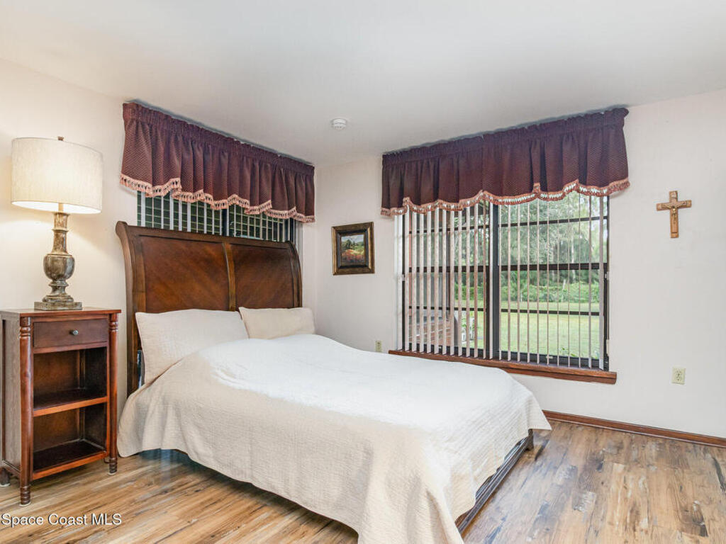 4440 Lakeridge Drive, Melbourne, FL 32934