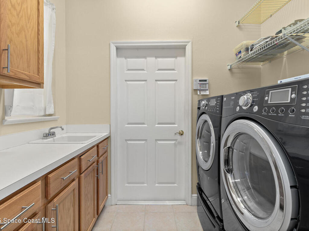 104 Joe Place, Cape Canaveral, FL 32920