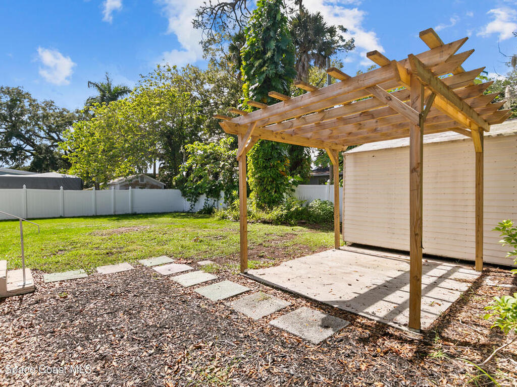 1208 Indian River Avenue, Titusville, FL 32780