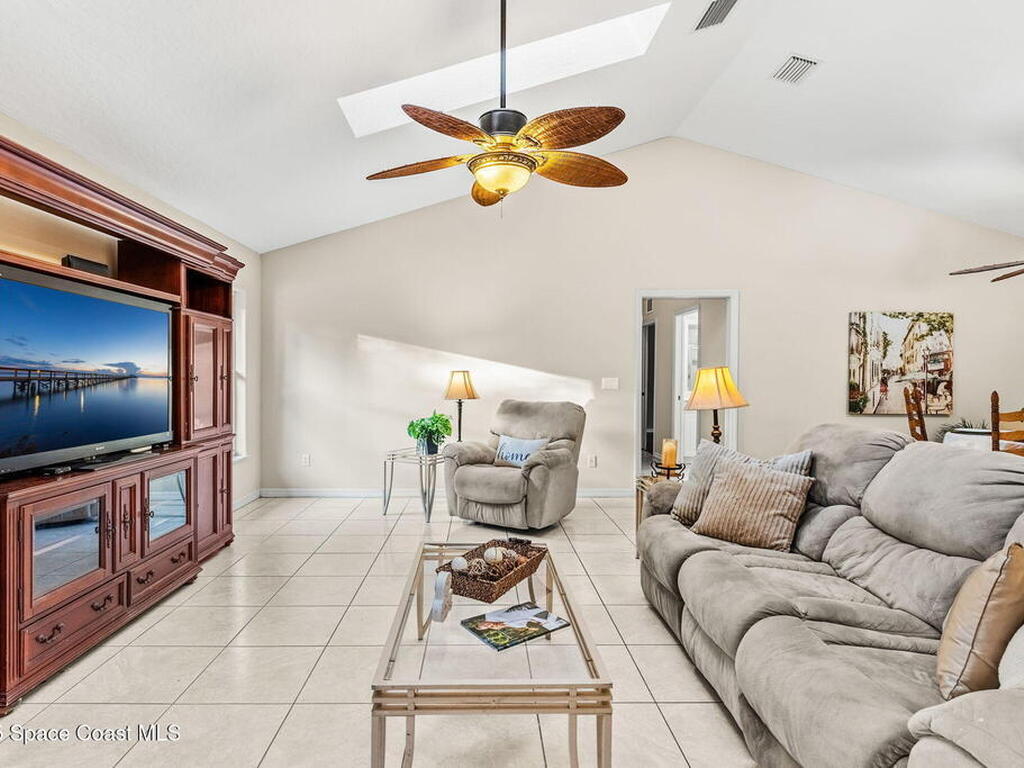 3670 Painted Bunting Place, Grant, FL 32949