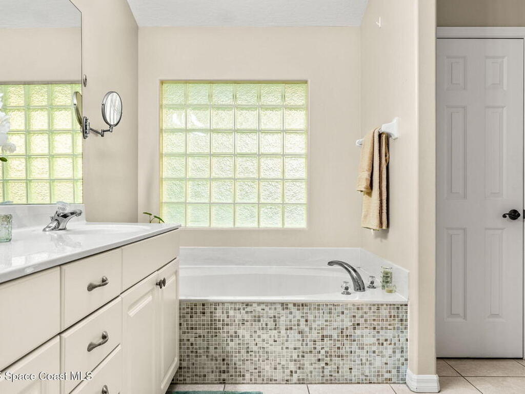 3670 Painted Bunting Place, Grant, FL 32949