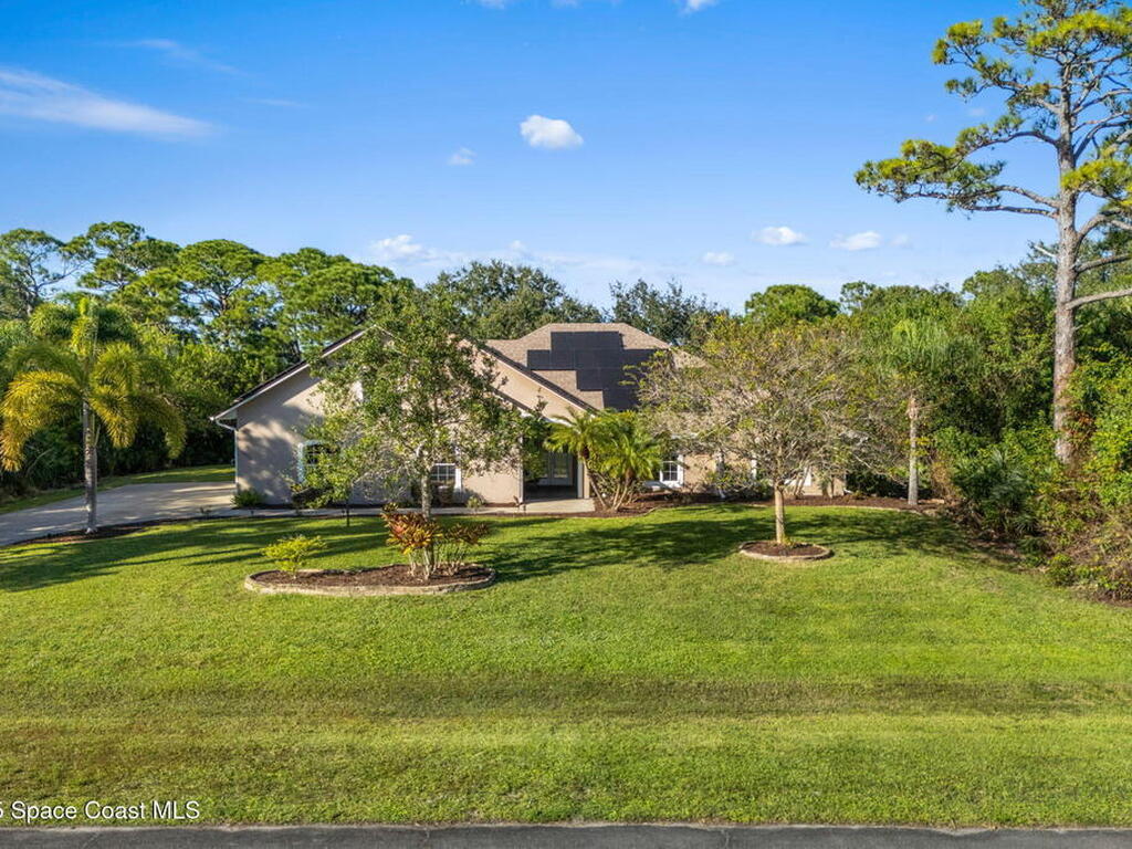 3670 Painted Bunting Place, Grant, FL 32949