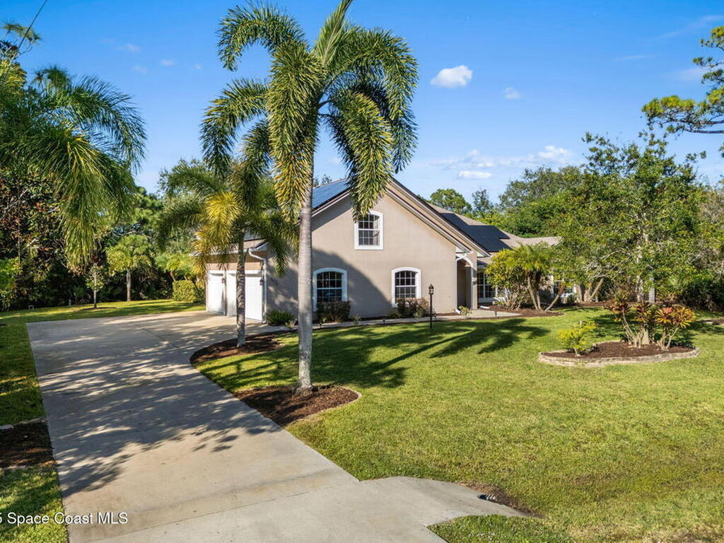 3670 Painted Bunting Place, Grant, FL 32949