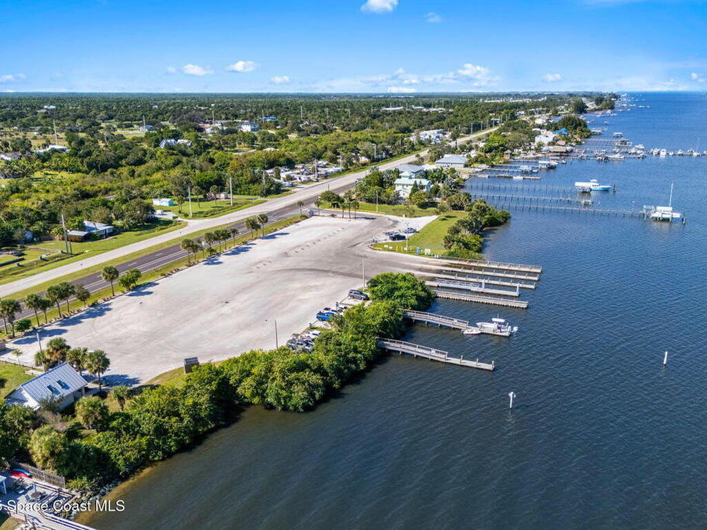 3670 Painted Bunting Place, Grant, FL 32949