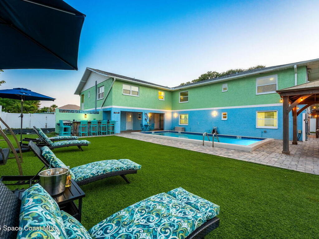 424 Jefferson Avenue, Cape Canaveral, FL 32920