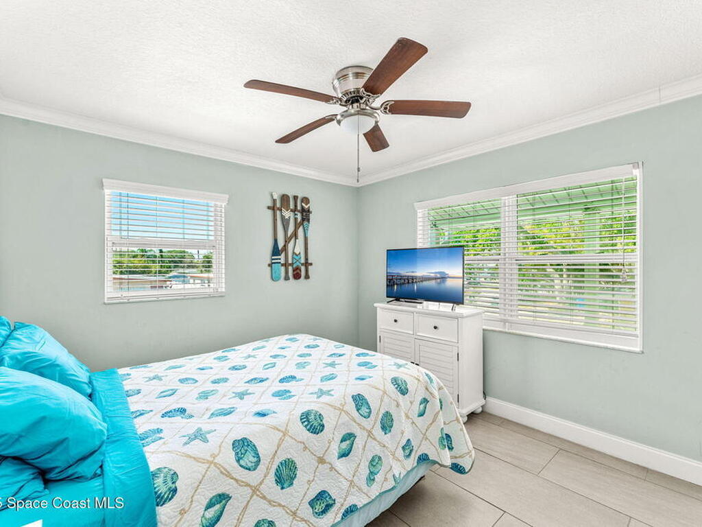 424 Jefferson Avenue, Cape Canaveral, FL 32920