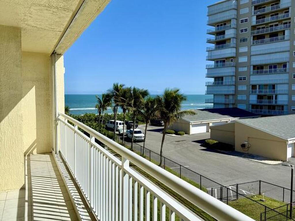 925 N Highway A1a, Indialantic, FL 32903