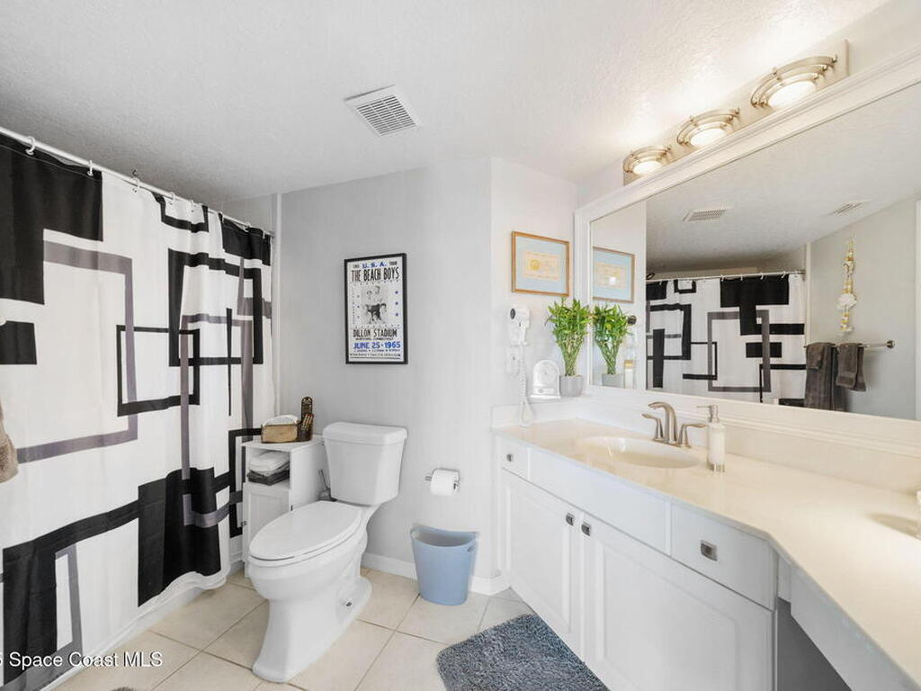 925 N Highway A1a, Indialantic, FL 32903