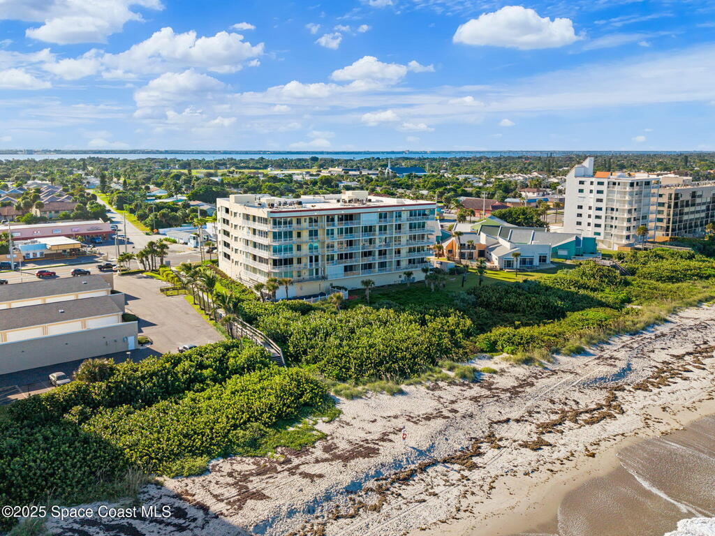925 N Highway A1a, Indialantic, FL 32903