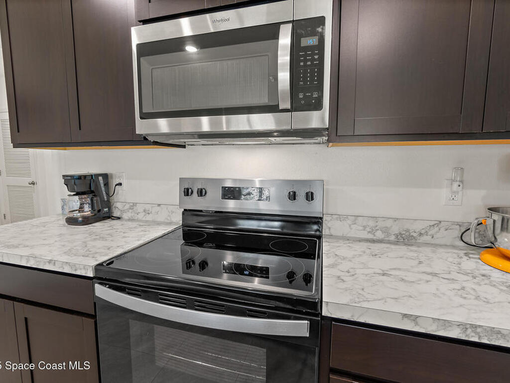 467 Americana Boulevard, Palm Bay, FL 32907