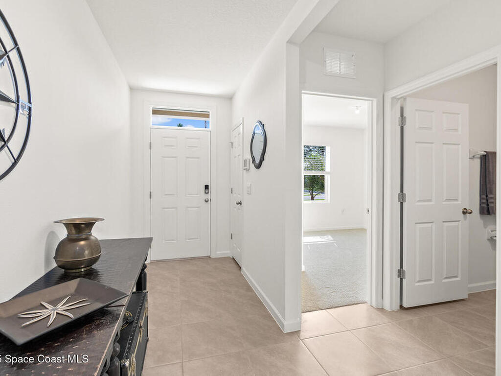 467 Americana Boulevard, Palm Bay, FL 32907