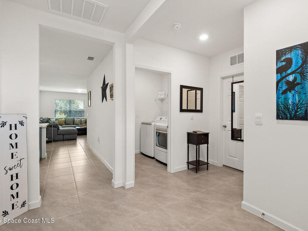 467 Americana Boulevard, Palm Bay, FL 32907