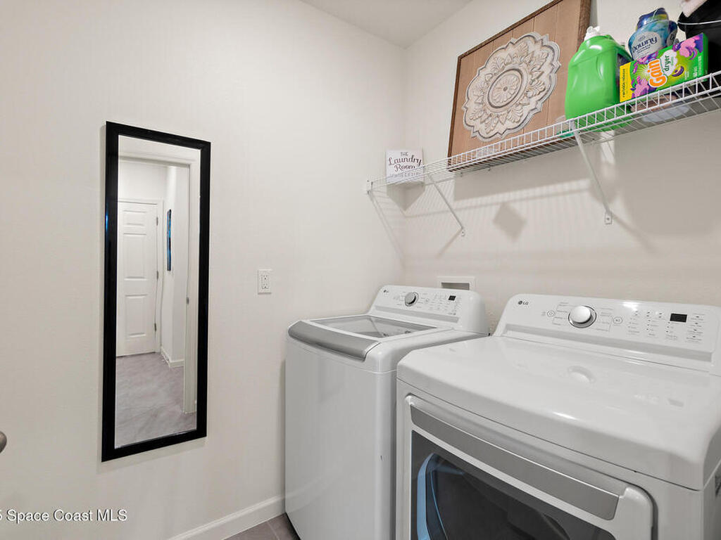 467 Americana Boulevard, Palm Bay, FL 32907