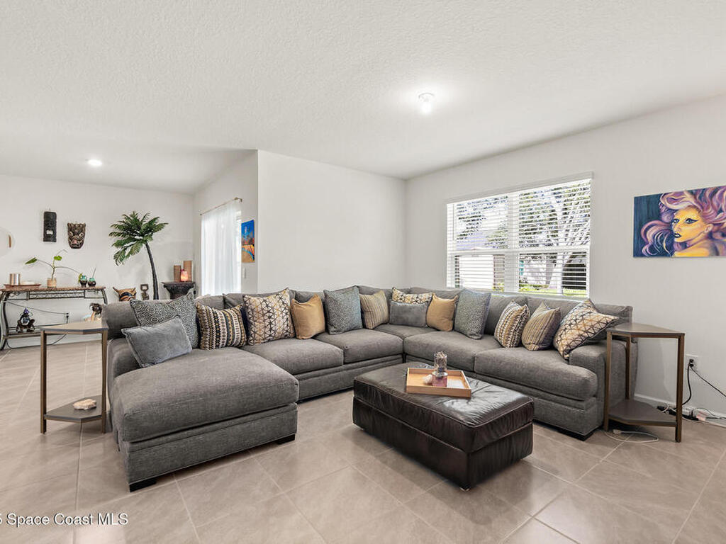 467 Americana Boulevard, Palm Bay, FL 32907