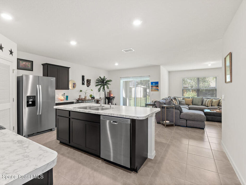 467 Americana Boulevard, Palm Bay, FL 32907