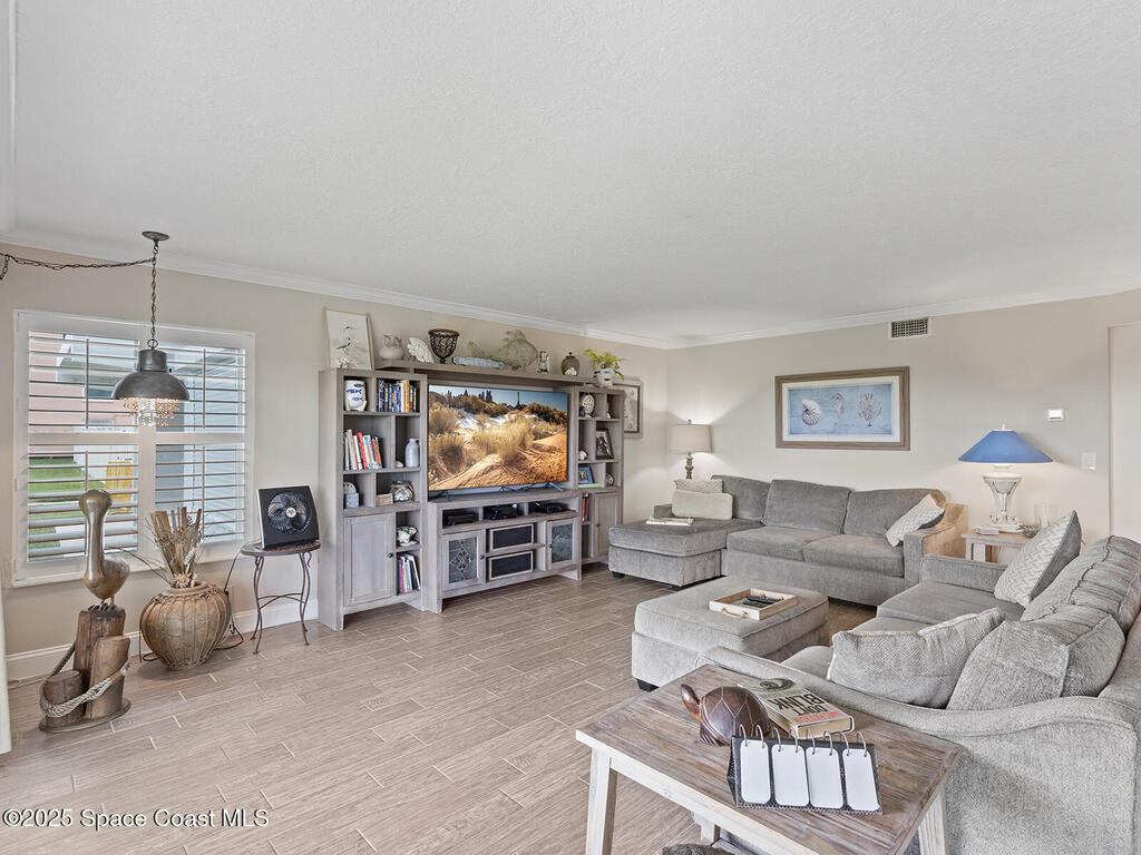 650 N Atlantic Avenue, Cocoa Beach, FL 32931