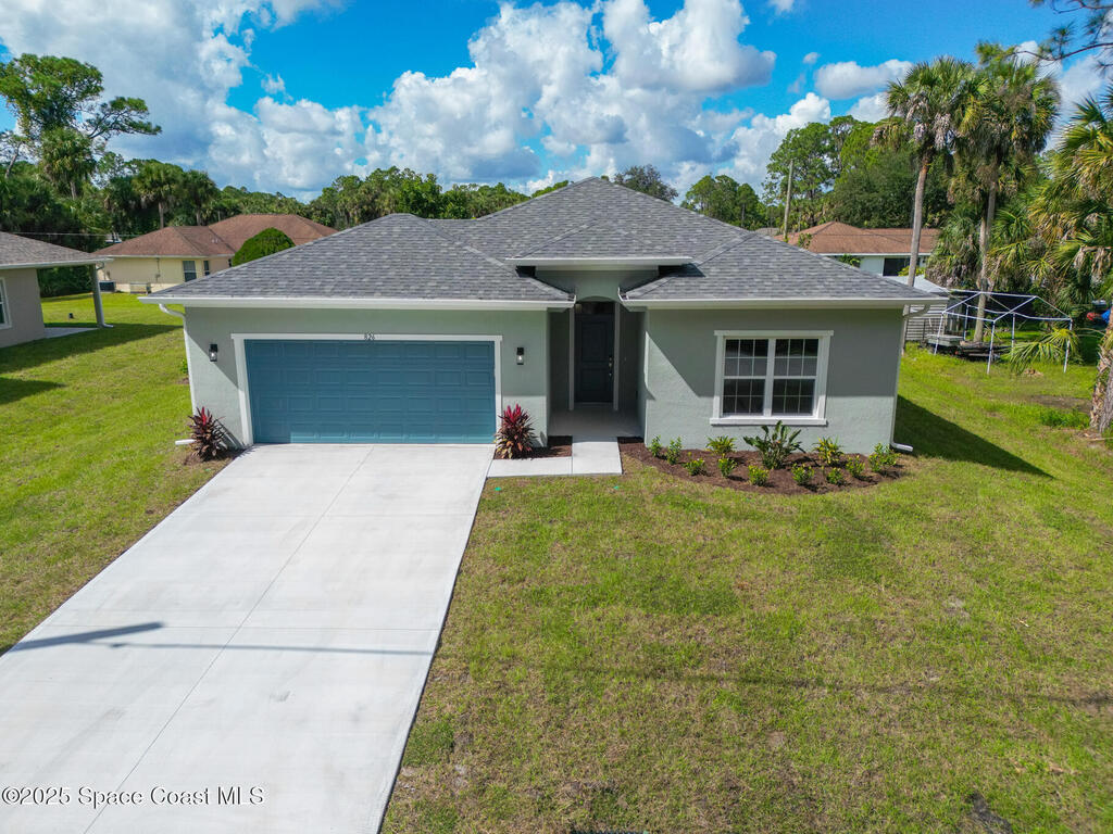 826 Hartsdale Avenue, Palm Bay, FL 32908