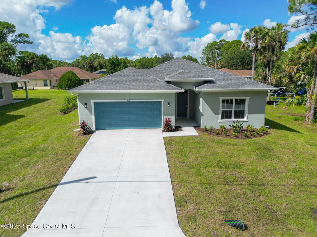 826 Hartsdale Avenue, Palm Bay, FL 32908