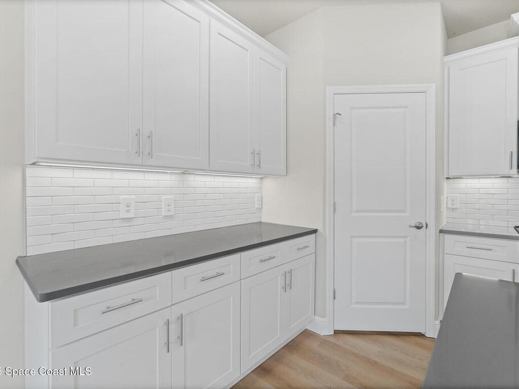 826 Hartsdale Avenue, Palm Bay, FL 32908