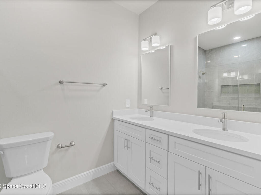 826 Hartsdale Avenue, Palm Bay, FL 32908