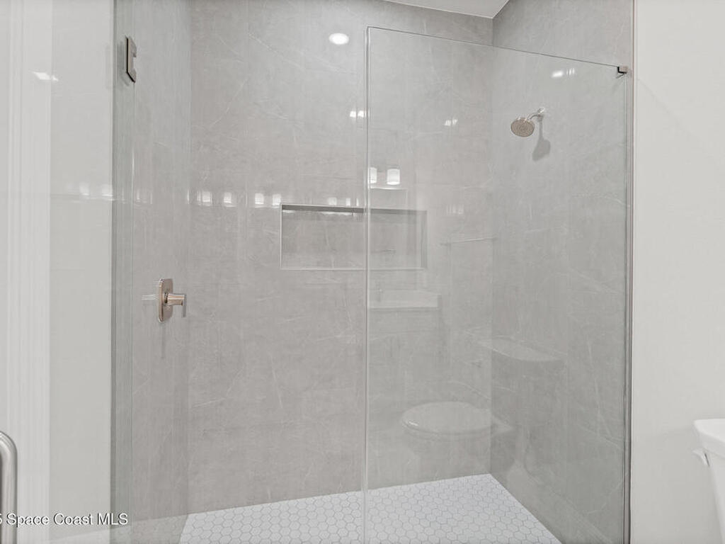 826 Hartsdale Avenue, Palm Bay, FL 32908