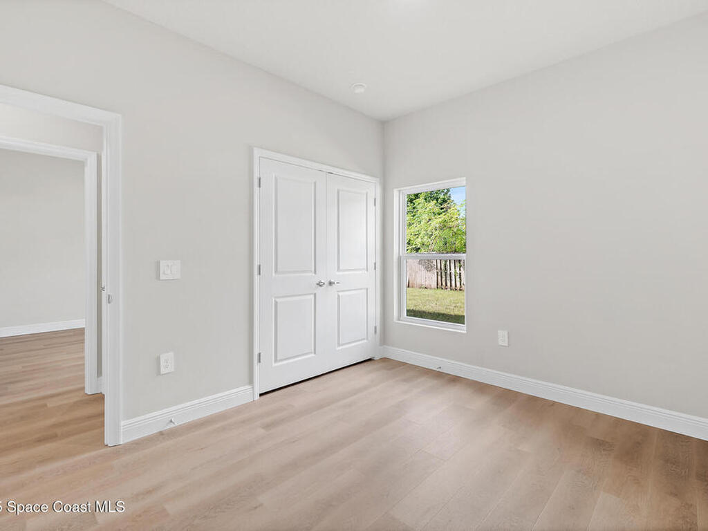 826 Hartsdale Avenue, Palm Bay, FL 32908