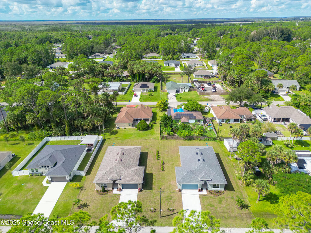 834 Hartsdale Avenue, Palm Bay, FL 32908