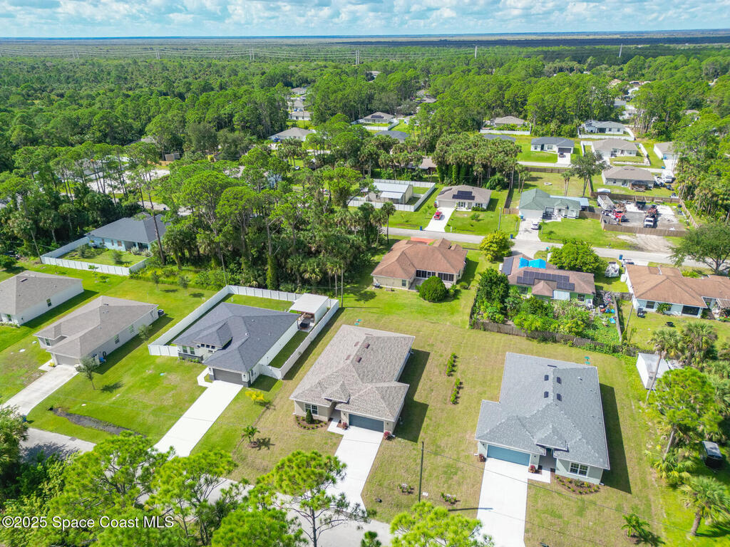 834 Hartsdale Avenue, Palm Bay, FL 32908