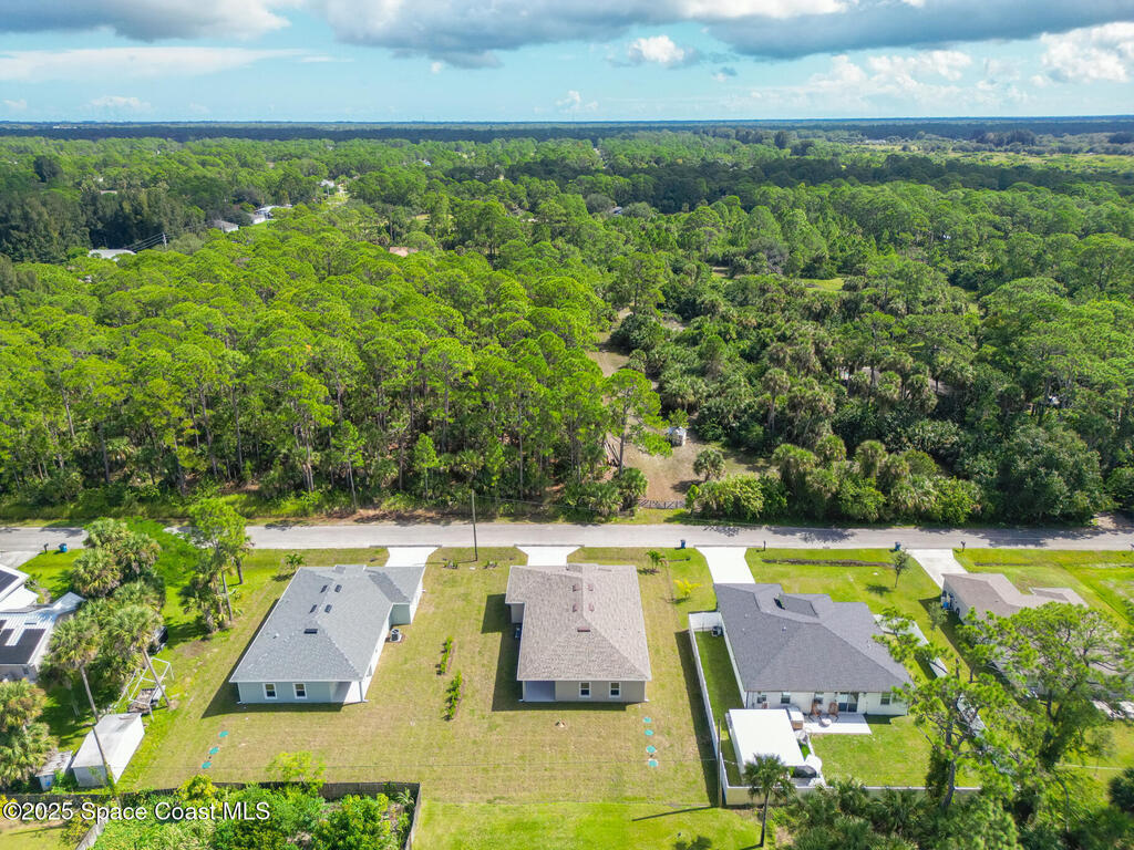 834 Hartsdale Avenue, Palm Bay, FL 32908