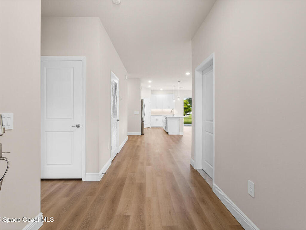 834 Hartsdale Avenue, Palm Bay, FL 32908