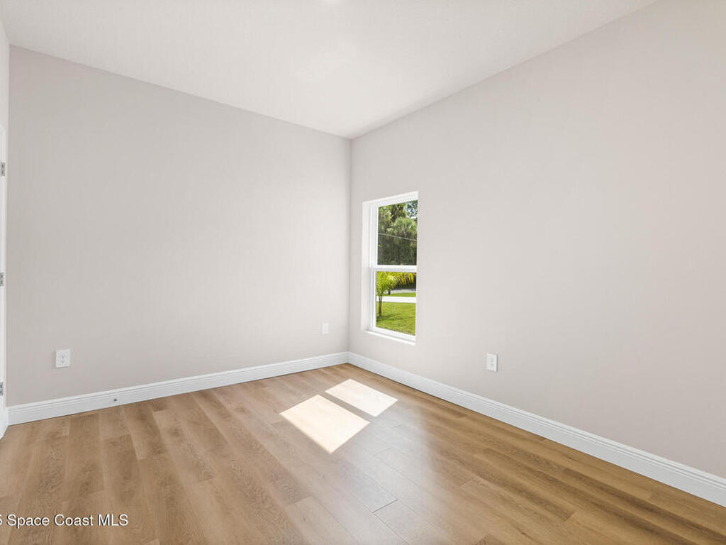 834 Hartsdale Avenue, Palm Bay, FL 32908