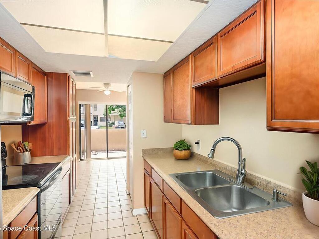 1911 Cashew Courtway, Titusville, FL 32780