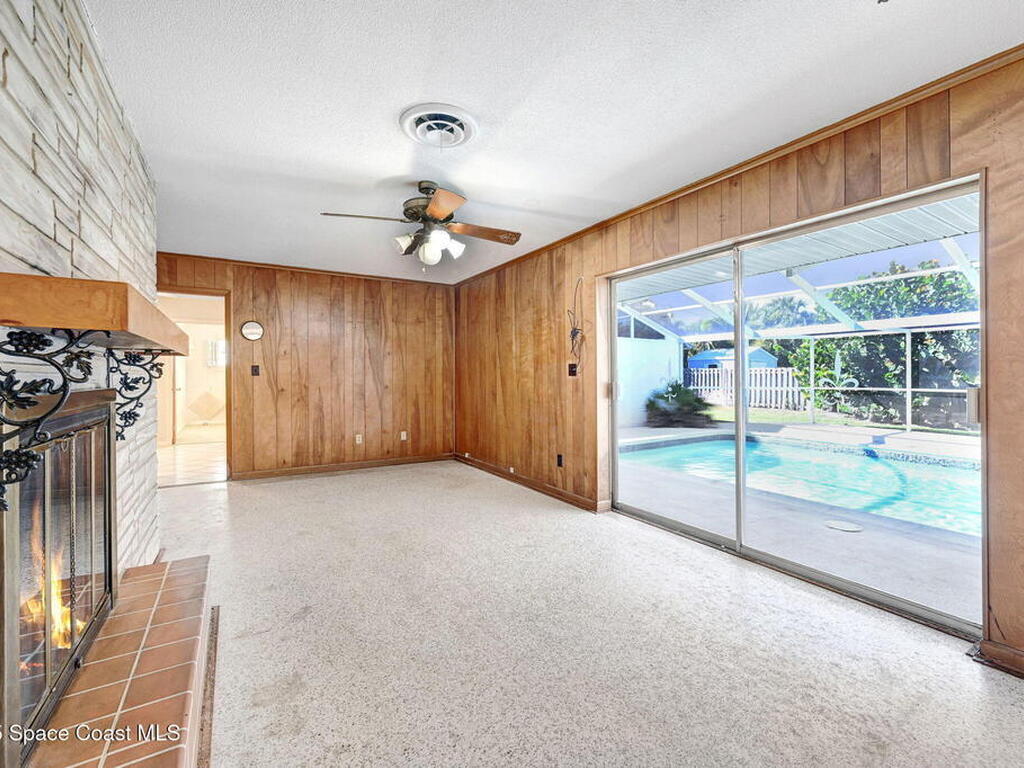 105 Cat Cay Lane, Indian Harbour Beach, FL 32937