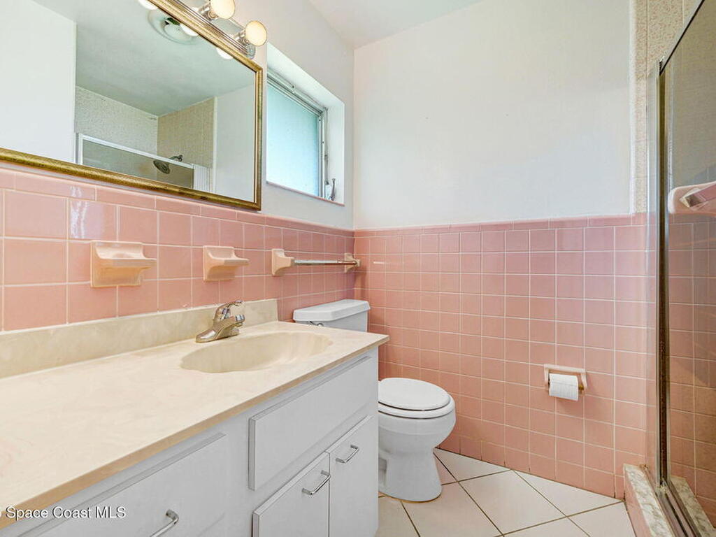 105 Cat Cay Lane, Indian Harbour Beach, FL 32937