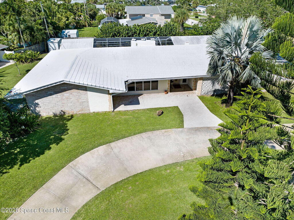 105 Cat Cay Lane, Indian Harbour Beach, FL 32937